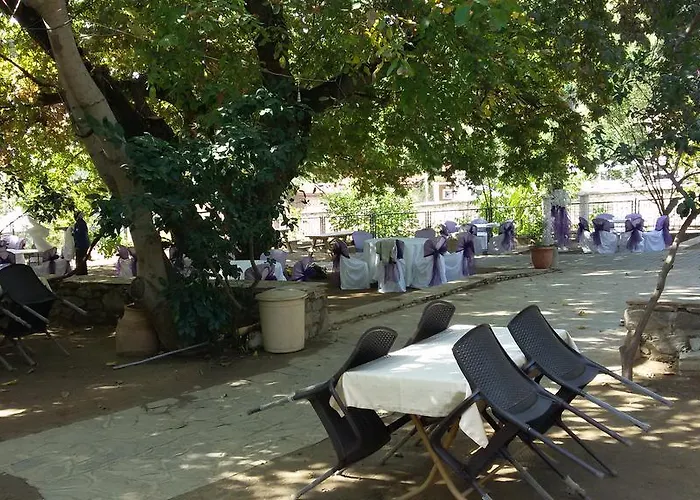 Pensionat Birgi Cinaralti